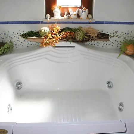 Anna Con Piscina Privata